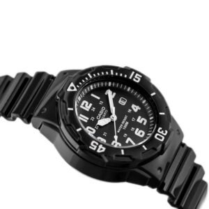 Reloj Casio LRW-200H-1B Resina  Mujer Negro